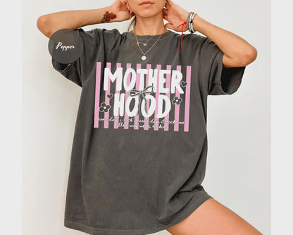 Comfort Colors®Retro Motherhood Shirt, Trendy Mama Shirt, Mom Life Tee, Oversized Graphic Mom T-Shirt, Cool Mom Club Shirt, Mothers Day Gift