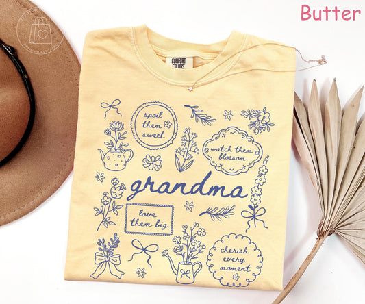 Comfort Colors® Floral Grandma Shirt, Mothers Day Gift for Grandmother, Cute Grandma Tee
